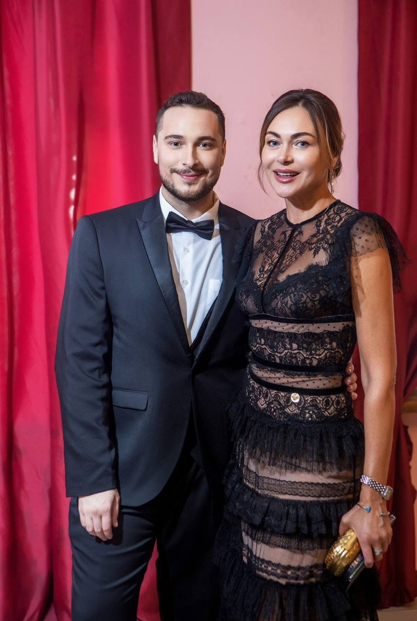 "Моя лучшая подружка и советник". Украинские звезды поделились самыми теплыми воспоминаниями о маме